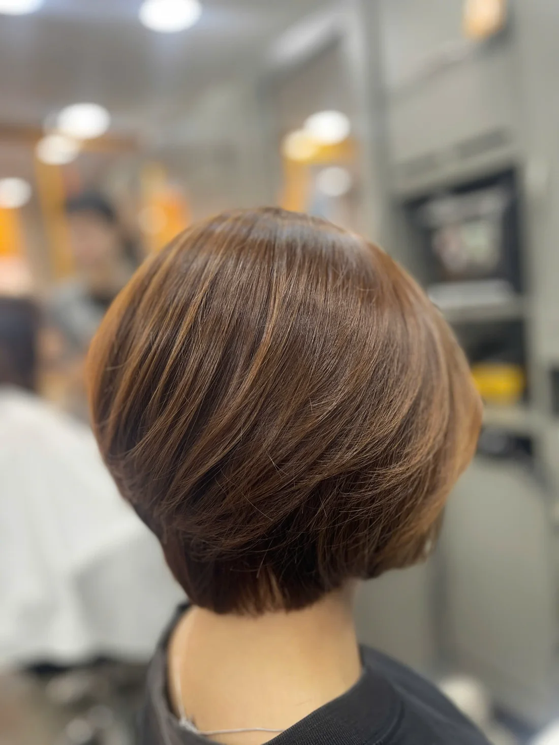 Tóc nữ bob mềm màu nâu